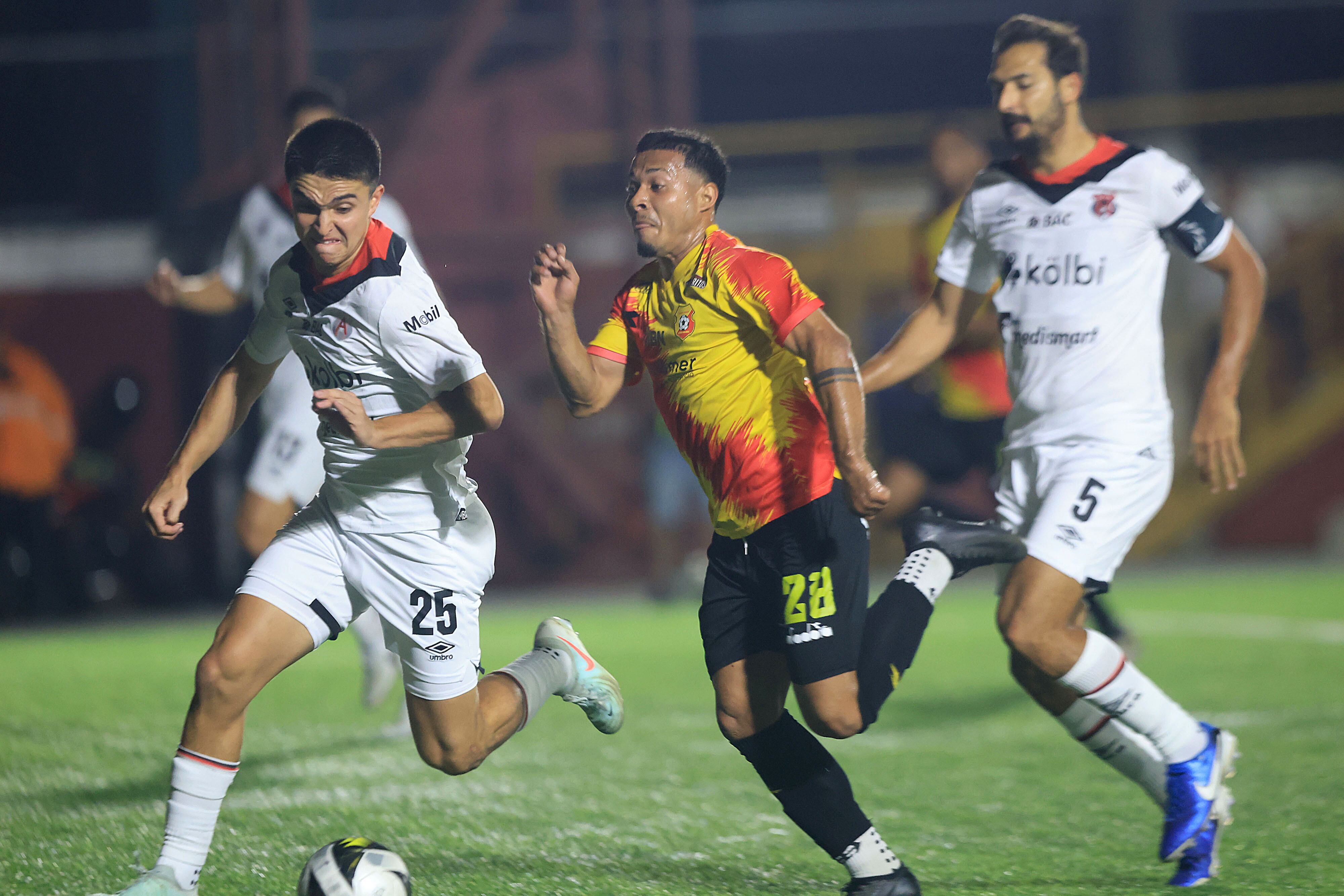 Herediano vs. Alajuelense