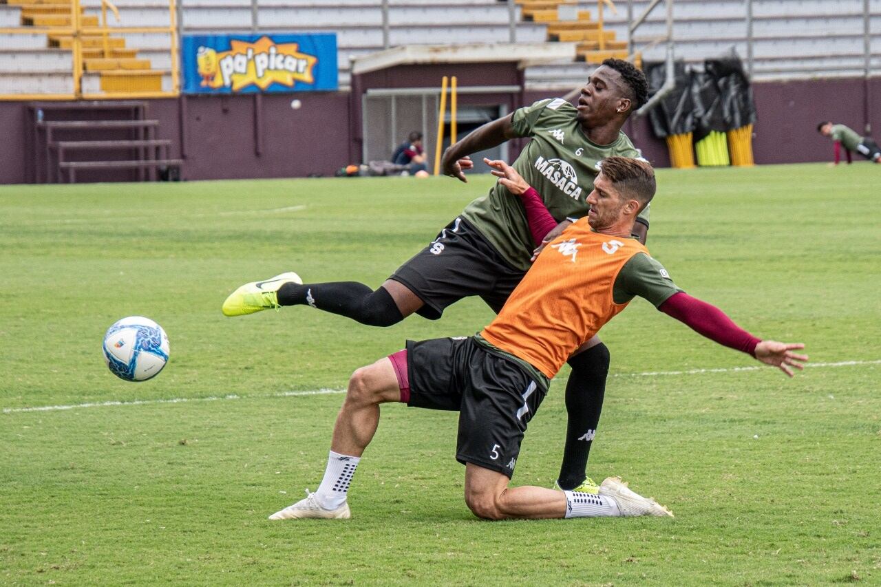 Saprissa se prepara para enfrentar a San Carlos el domingo, juego de reposición. Cortesía Saprissa.