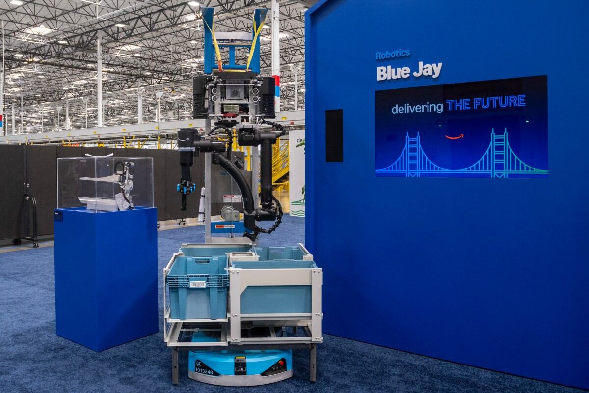 Blue Jay, robot de Amazon
