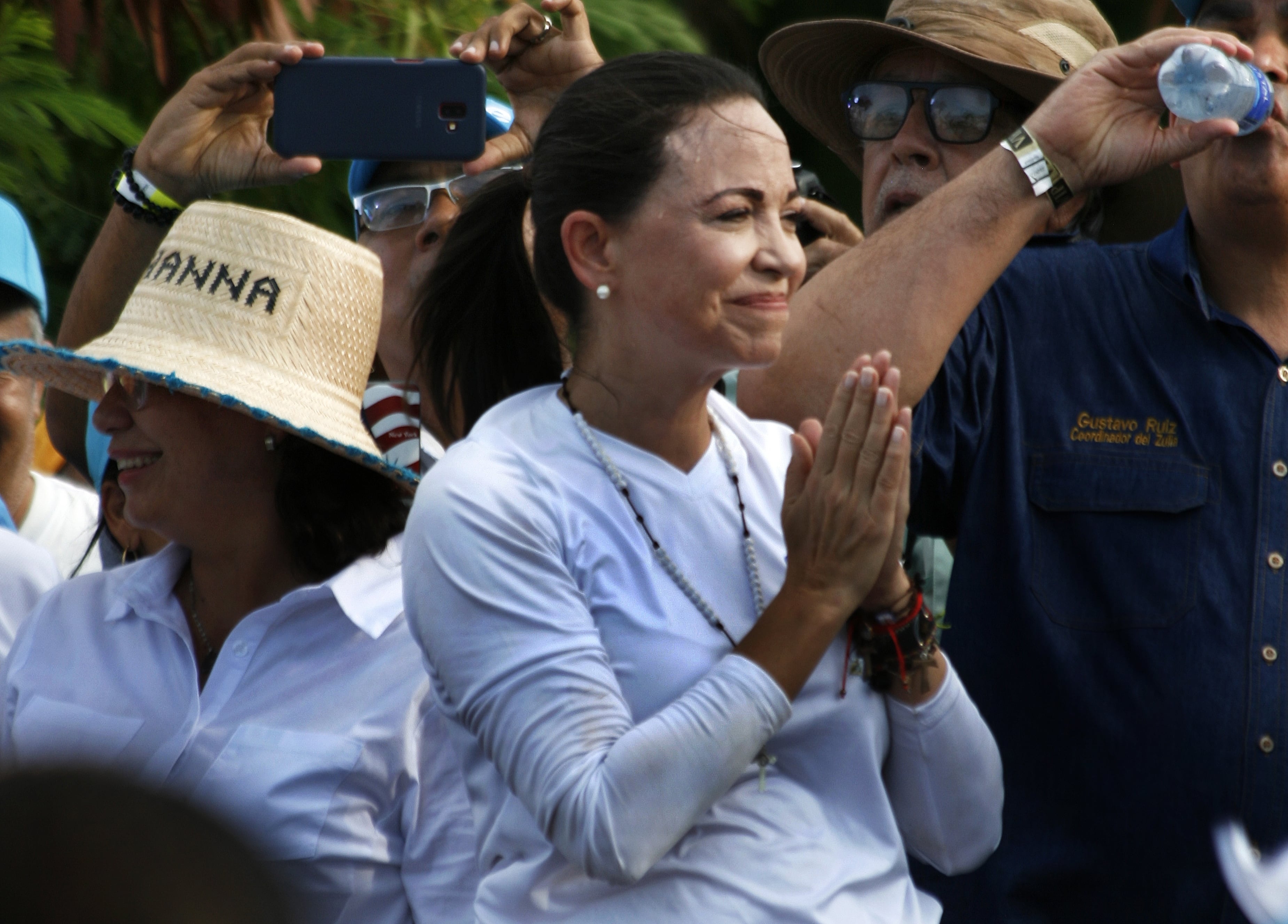 Caracas, 21 de marzo de 2024. Líder de la oposición venezolana María Corina Machado junto a seguidores.