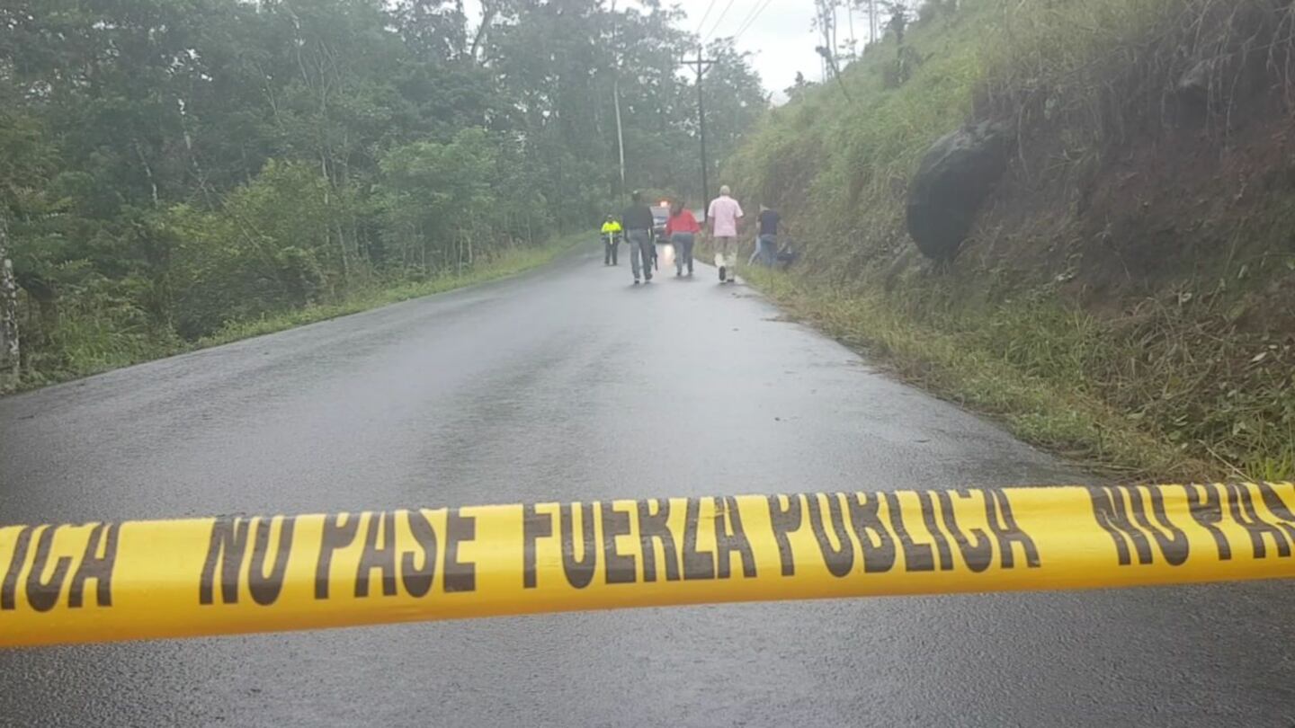 Joven de 17 años muere al caer en una alcantarilla | La Nación