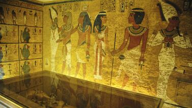 Tutankamón podría ocultar a Nefertiti