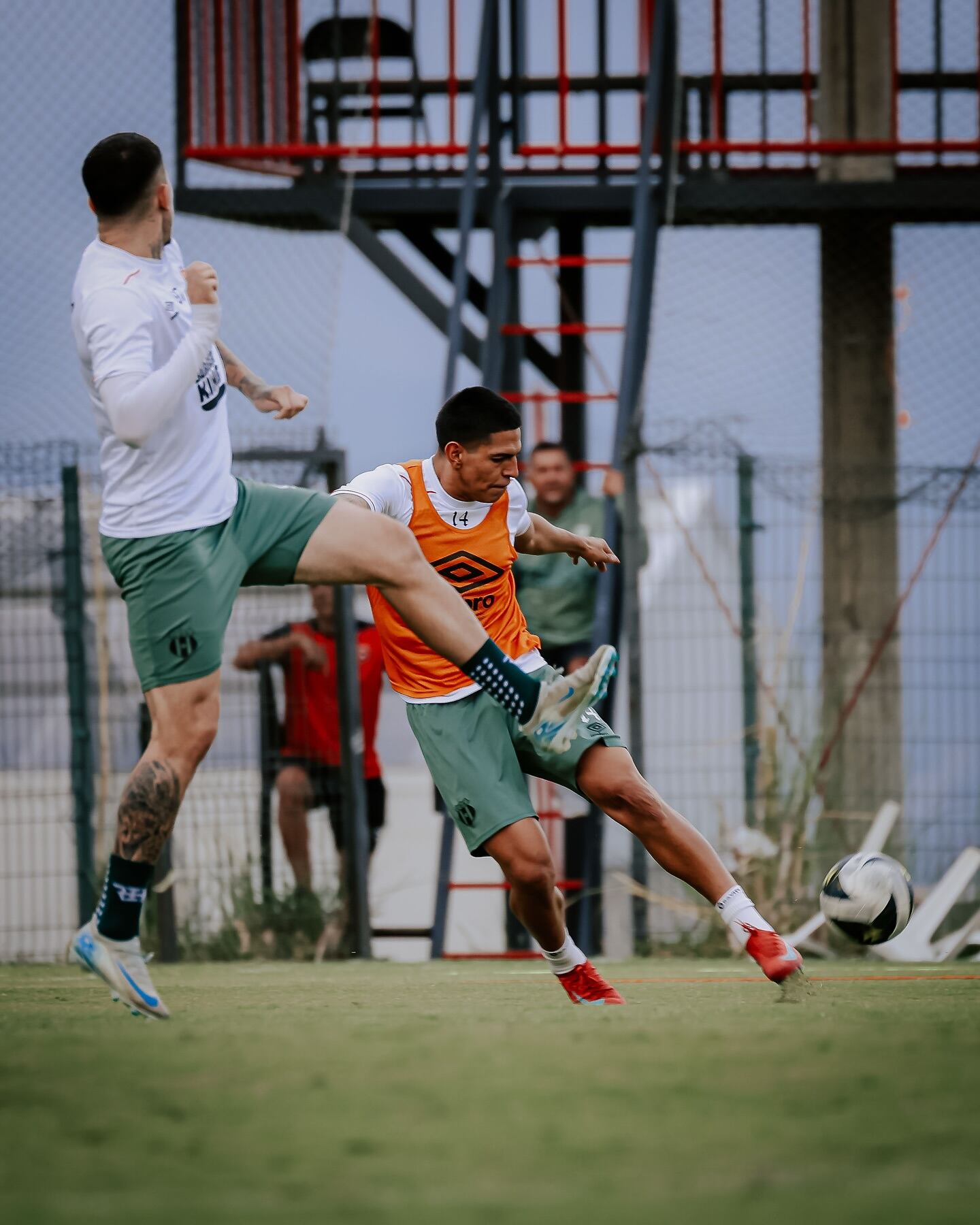 Alejandro Bran podría ser titular en el partido entre Liga Deportiva Alajuelense y Santos.