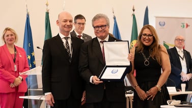 Unión Internacional de Magistrados premia a Fernando Cruz por su defensa de la independencia judicial