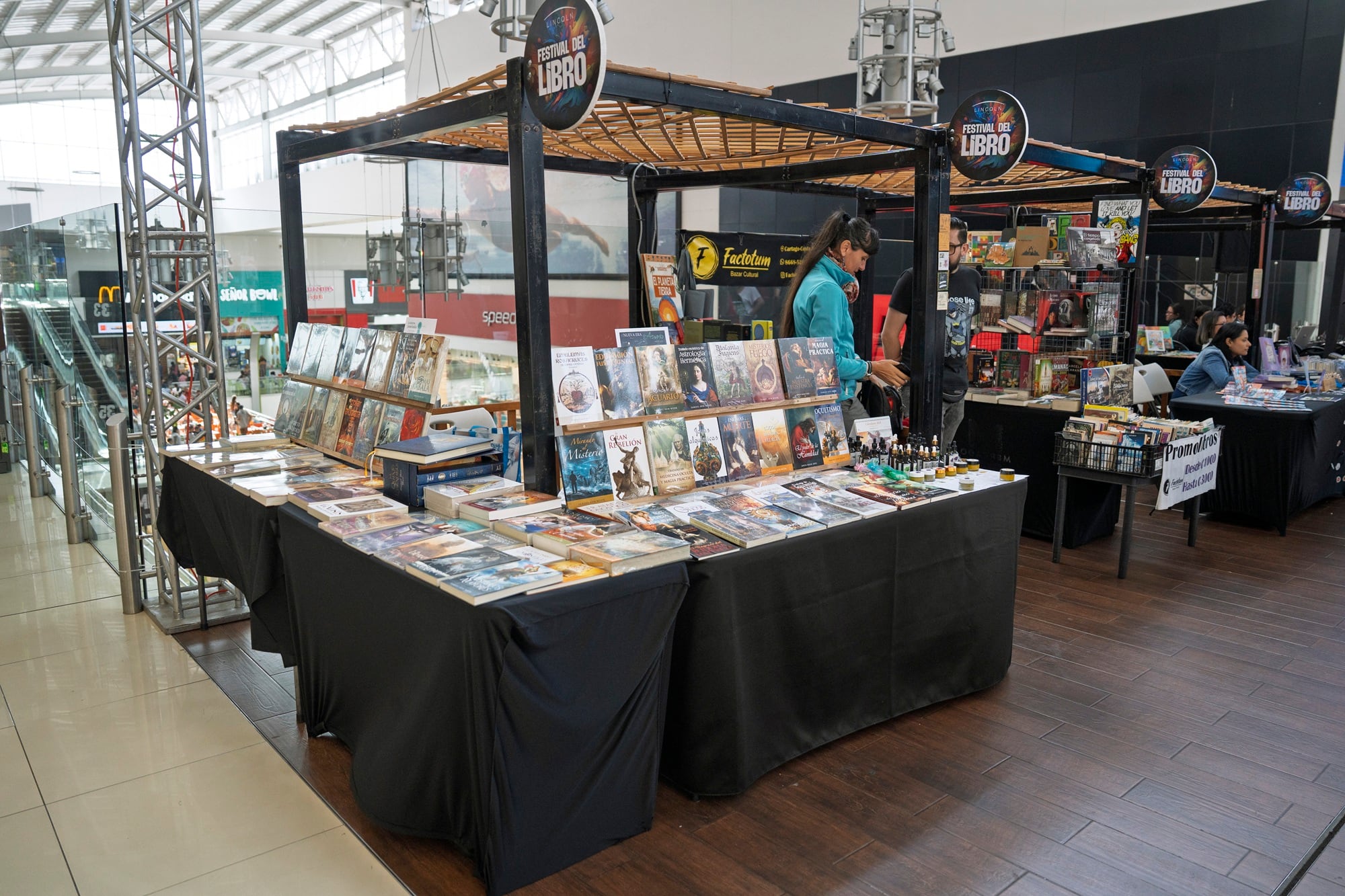 Lincoln Plaza tendrá actividades que contemplan presentaciones de libros con escritores nacionales como Ingrid Ávalos, Gabriela Vindas, Macarena Barahona,