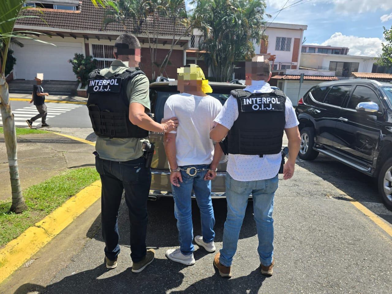 OIJ detiene en Curridabat a italiano buscado por homicidio y extorsión en Francia.