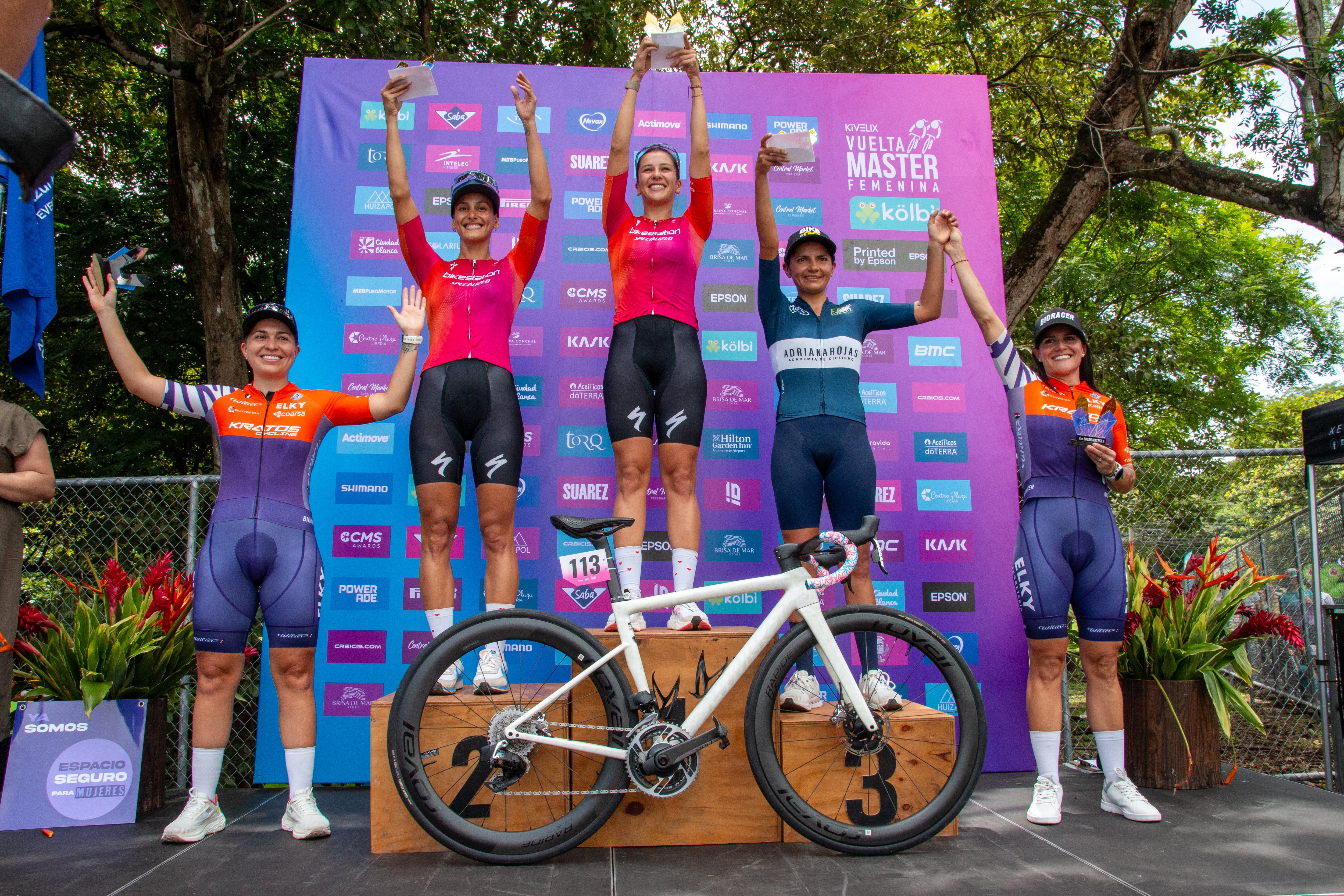 Este es el podio final de la Vuelta Máster Femenina, dominada por Gloriana Quesada.