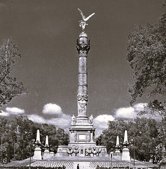 Vista del Ángel de la Independencia en México