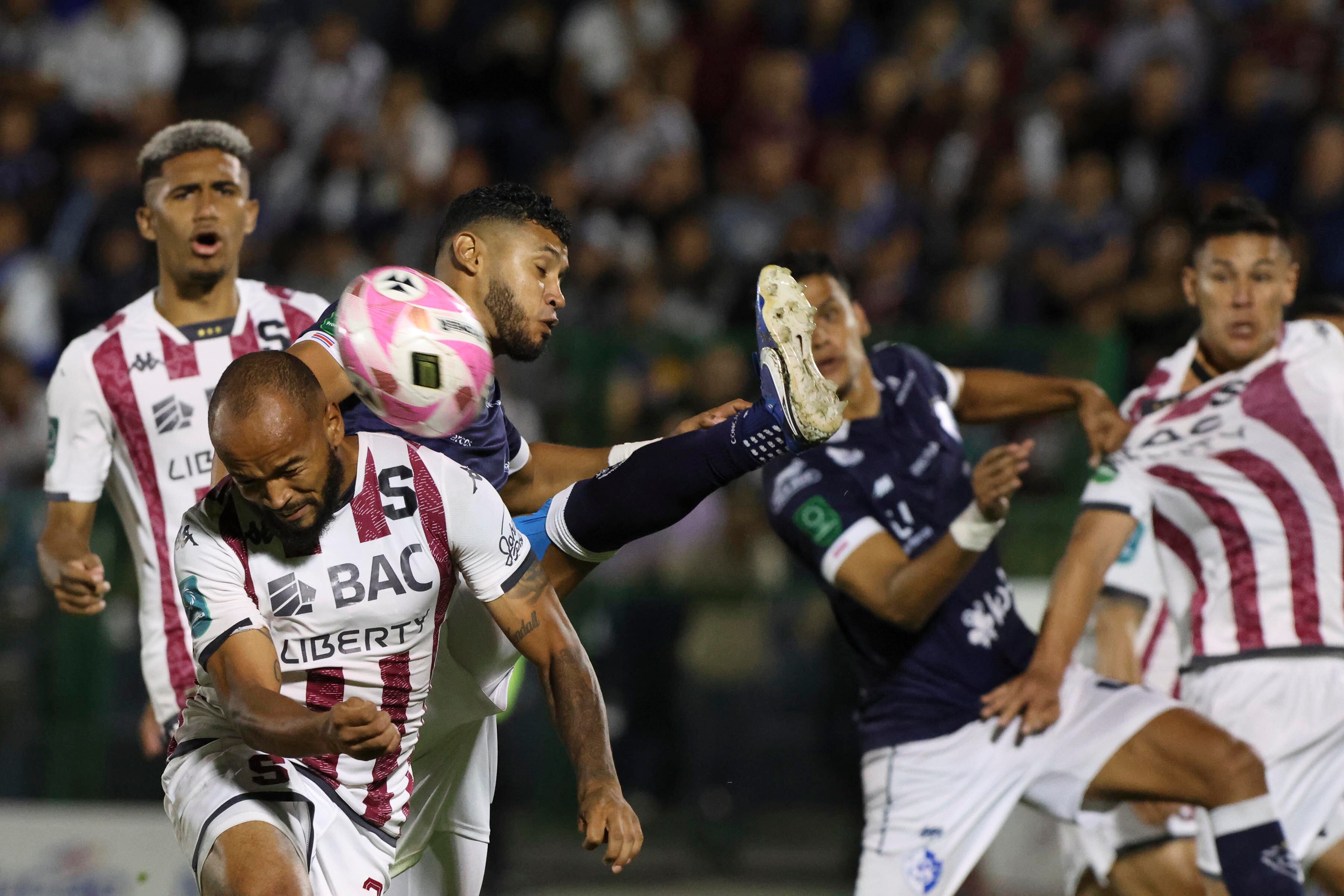 Cartaginés vs Saprissa