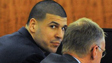 Exjugador de los Patriots Aaron Hernández fue hallado culpable de asesinato