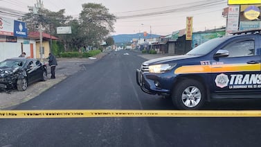 Barva de Heredia: dos hombres fallecen tras choque entre moto y carro