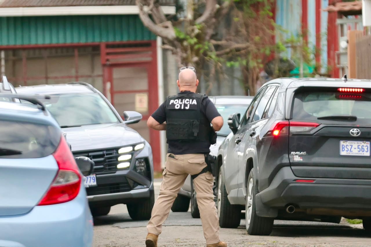 Allanamientos por homicidio en Desamparados
