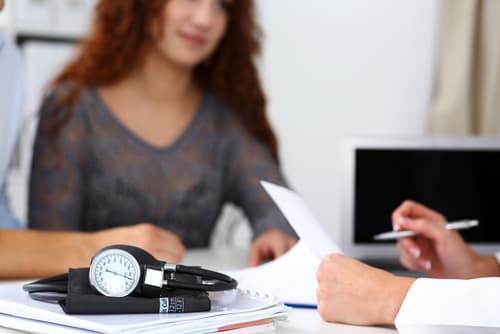 La norma de aborto terapéutico 2025 tiene varias diferencias con la instaurada en 2019.
