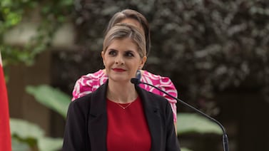 Laura Fernández cambia discurso sobre pensiones de expresidentes cinco días después de defender el beneficio