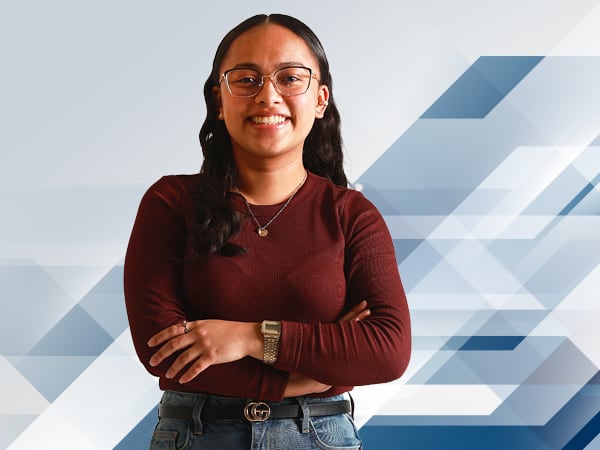 Moni en su billetera