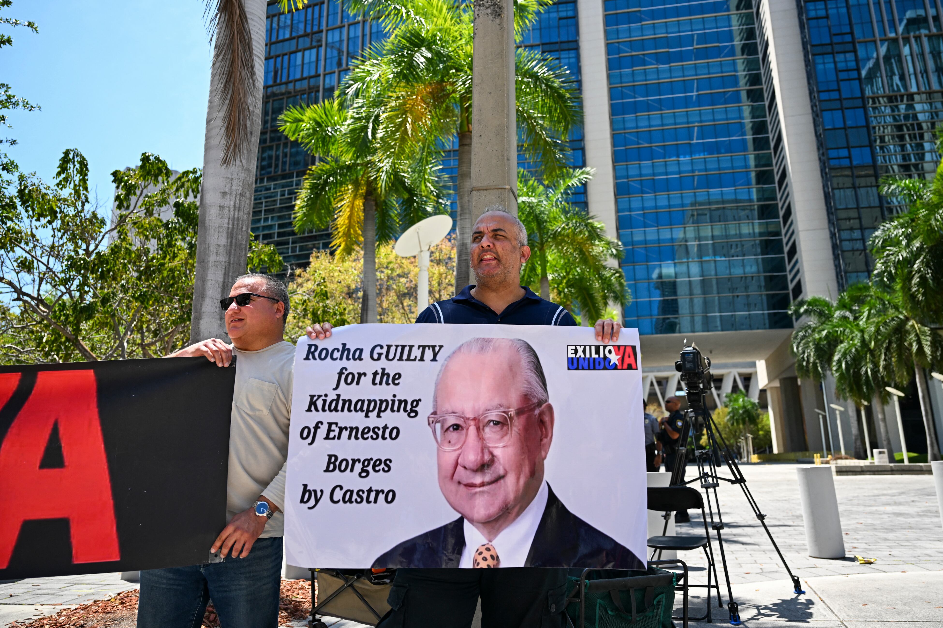 Victor Manuel Rocha, exembajador estadounidense