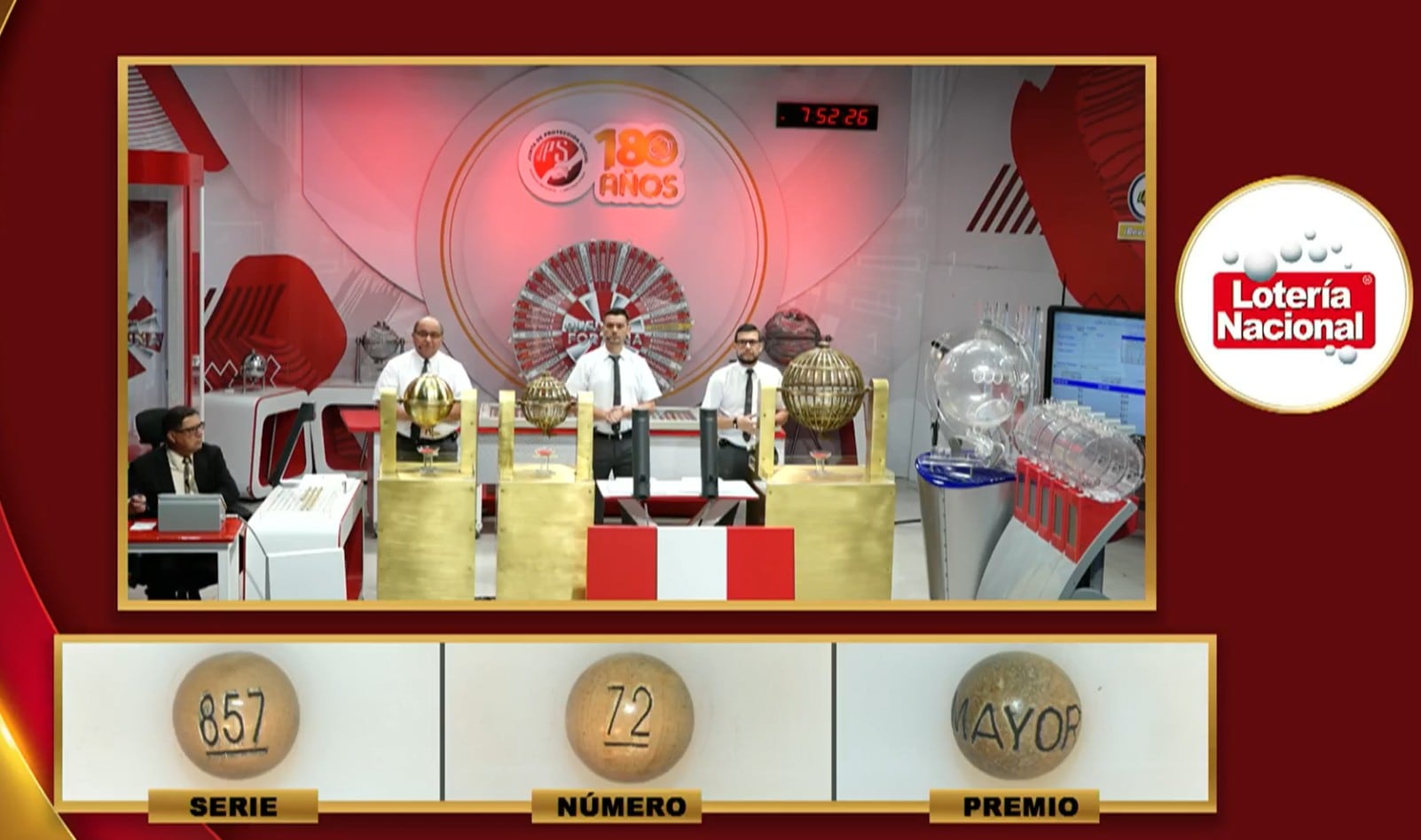El ganador del botín más importante de la noche fue el número 72 con la serie 857