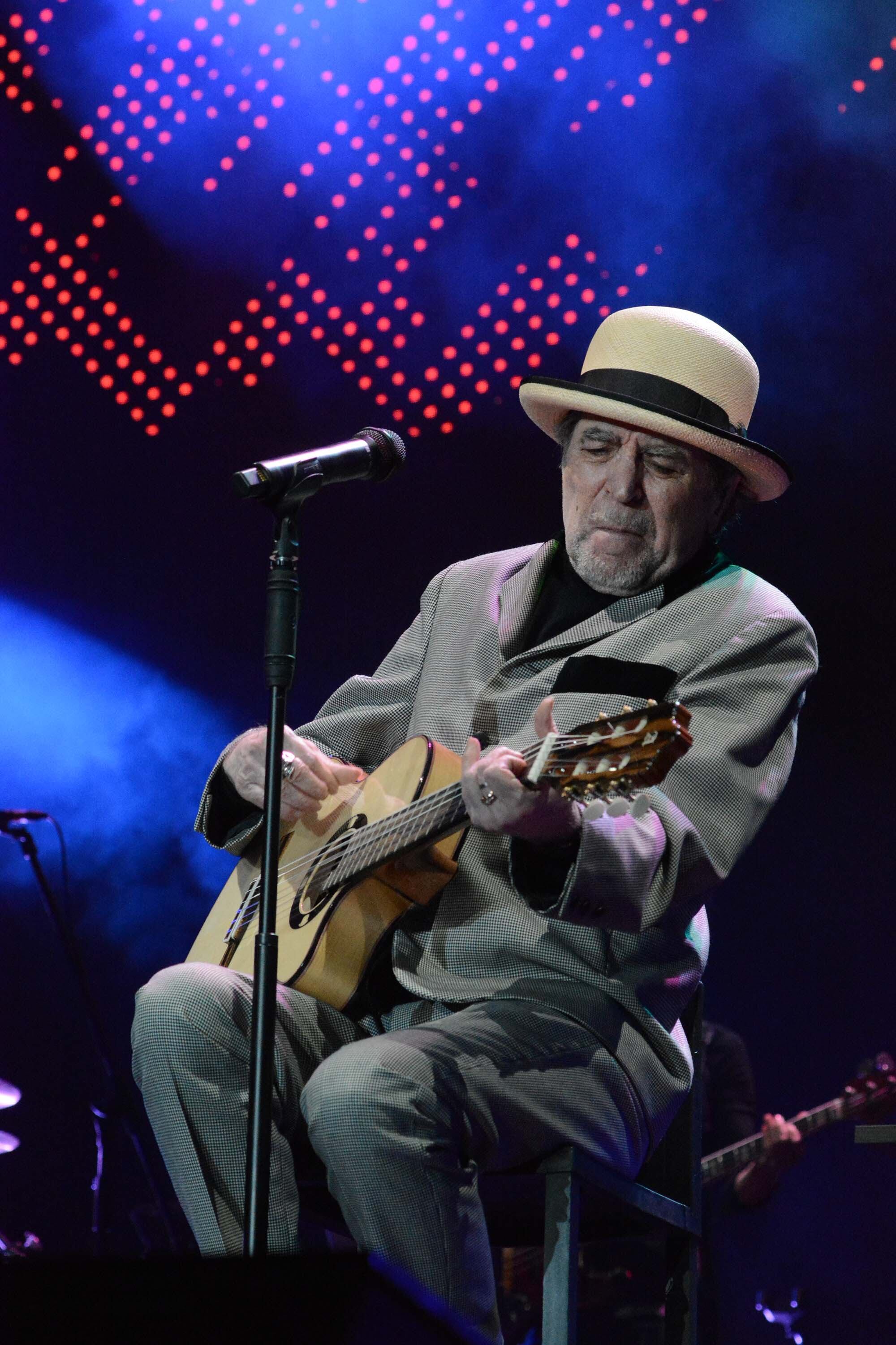 Joaquín Sabina en concierto.