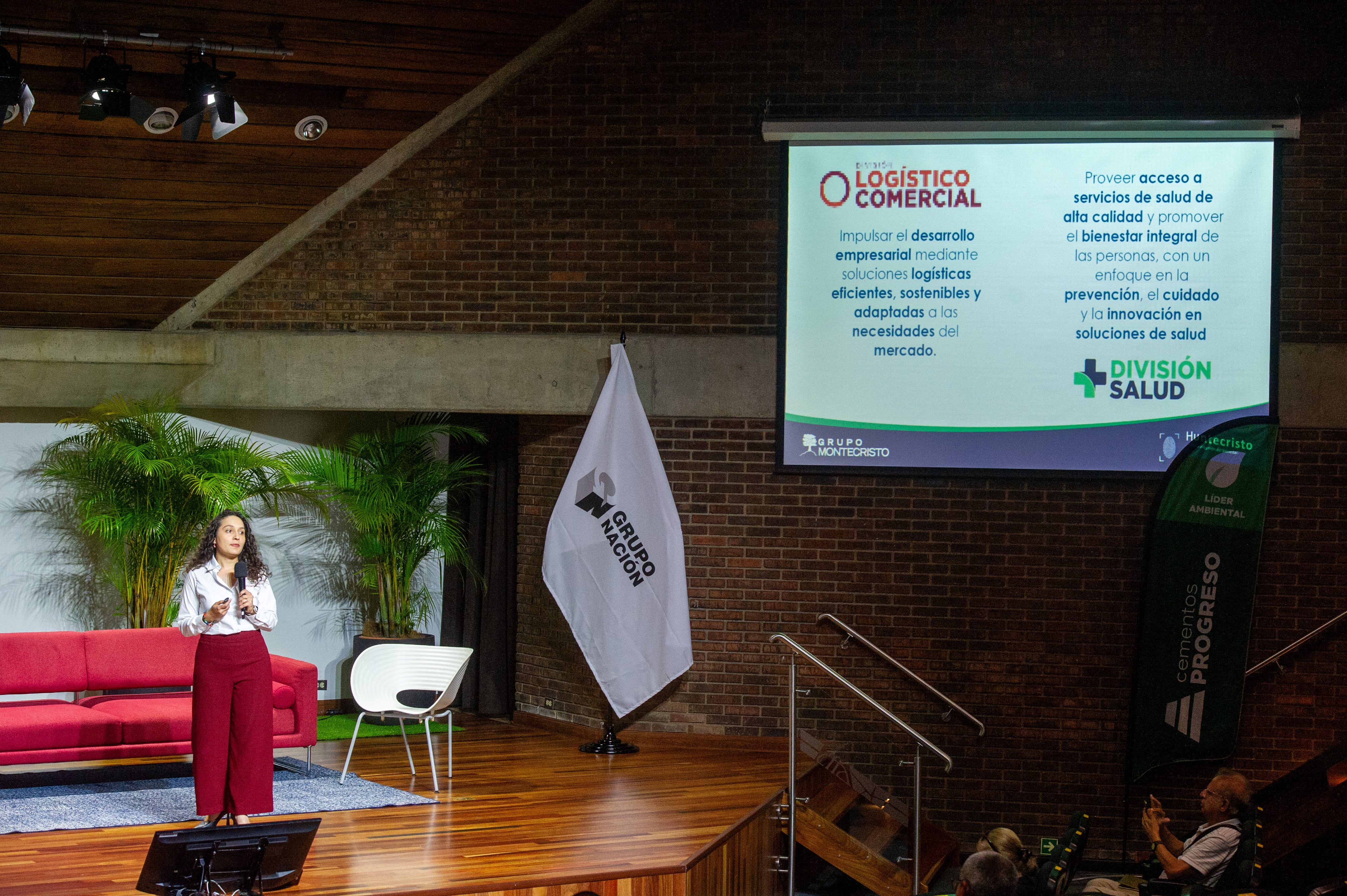 27/10/2026 EXPERIENCIAS LN, Colegio de Ingenieros y Arquitectos de Costa Rica, auditorio Jorge Manuel Brenes Oregón, Grupo Nación, Foro de Sustentabilidad De mitigar impactos a Regenerar valor, Los nuevos ejes de la competitividad empresarial, fotografía: Marvin Caravaca.