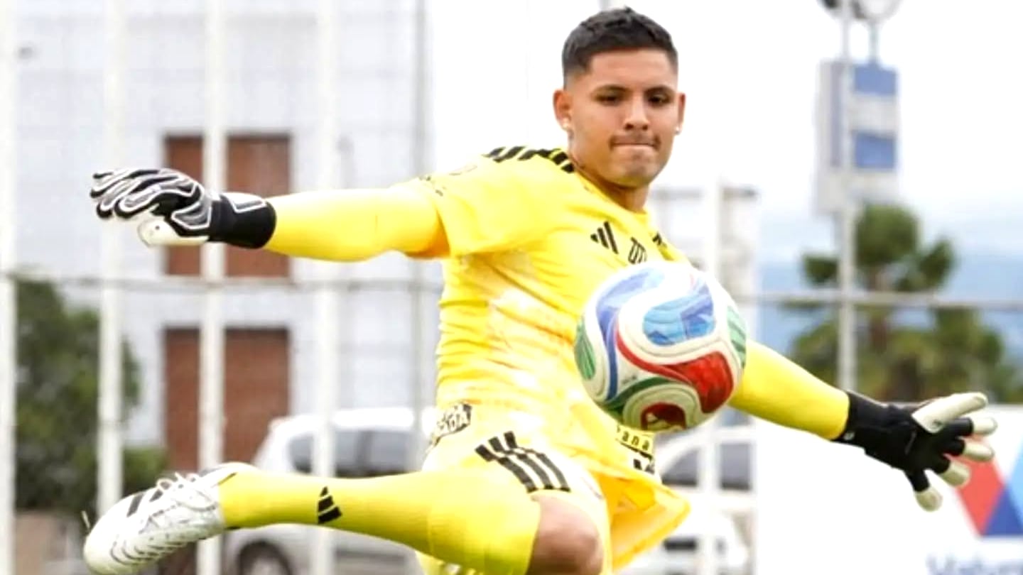 Sergio Avellaneda es guardameta del Real Frontera de la segunda division de Venezuela.