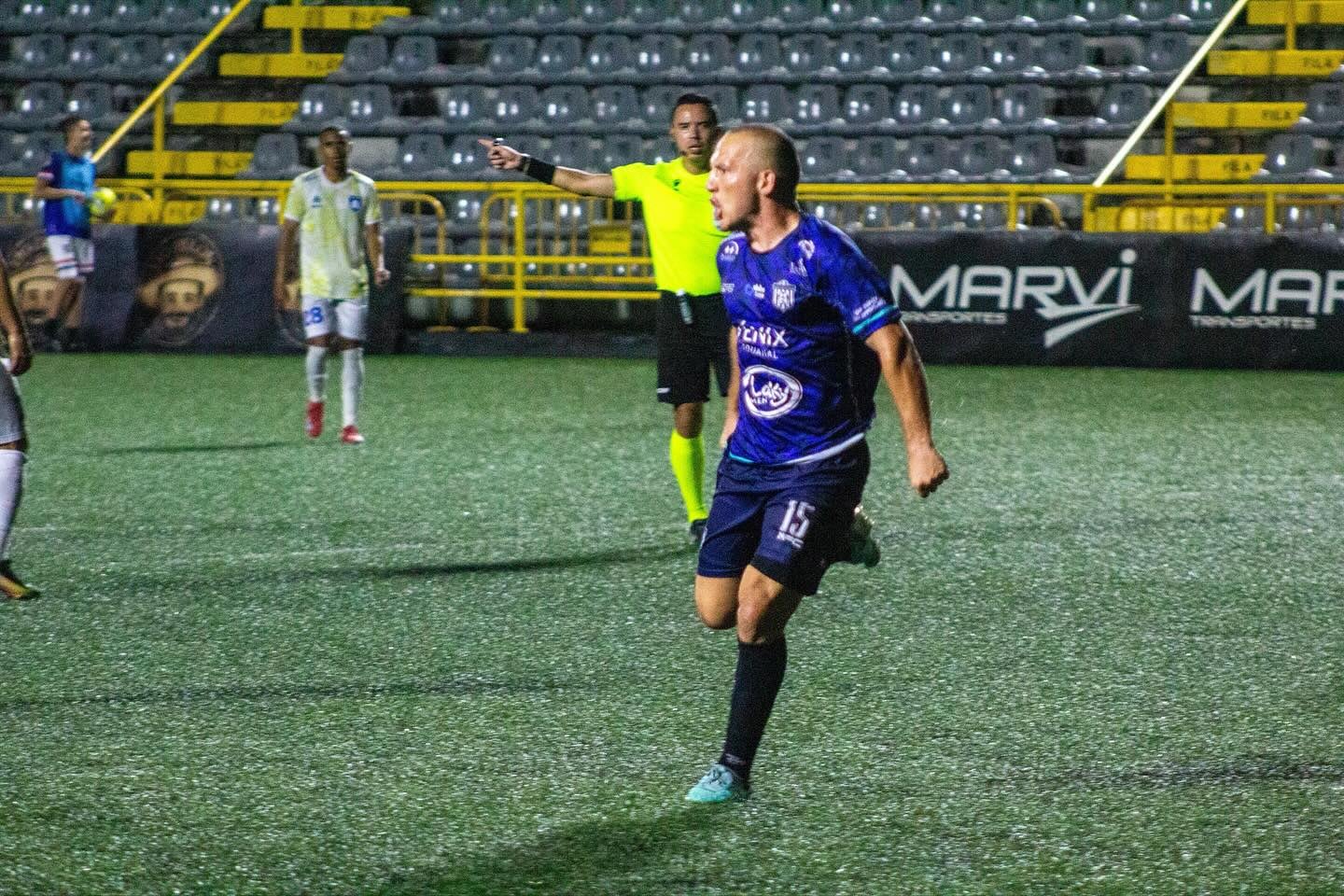 Diego Madrigal es el referente ofensivo de Futbol Consultants.