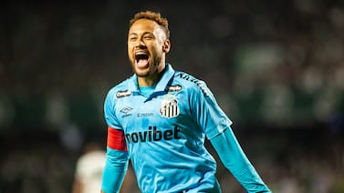 Neymar responde a provocación de aficionado sobre el Mundial: ‘Se quedará en casa’; vea el video