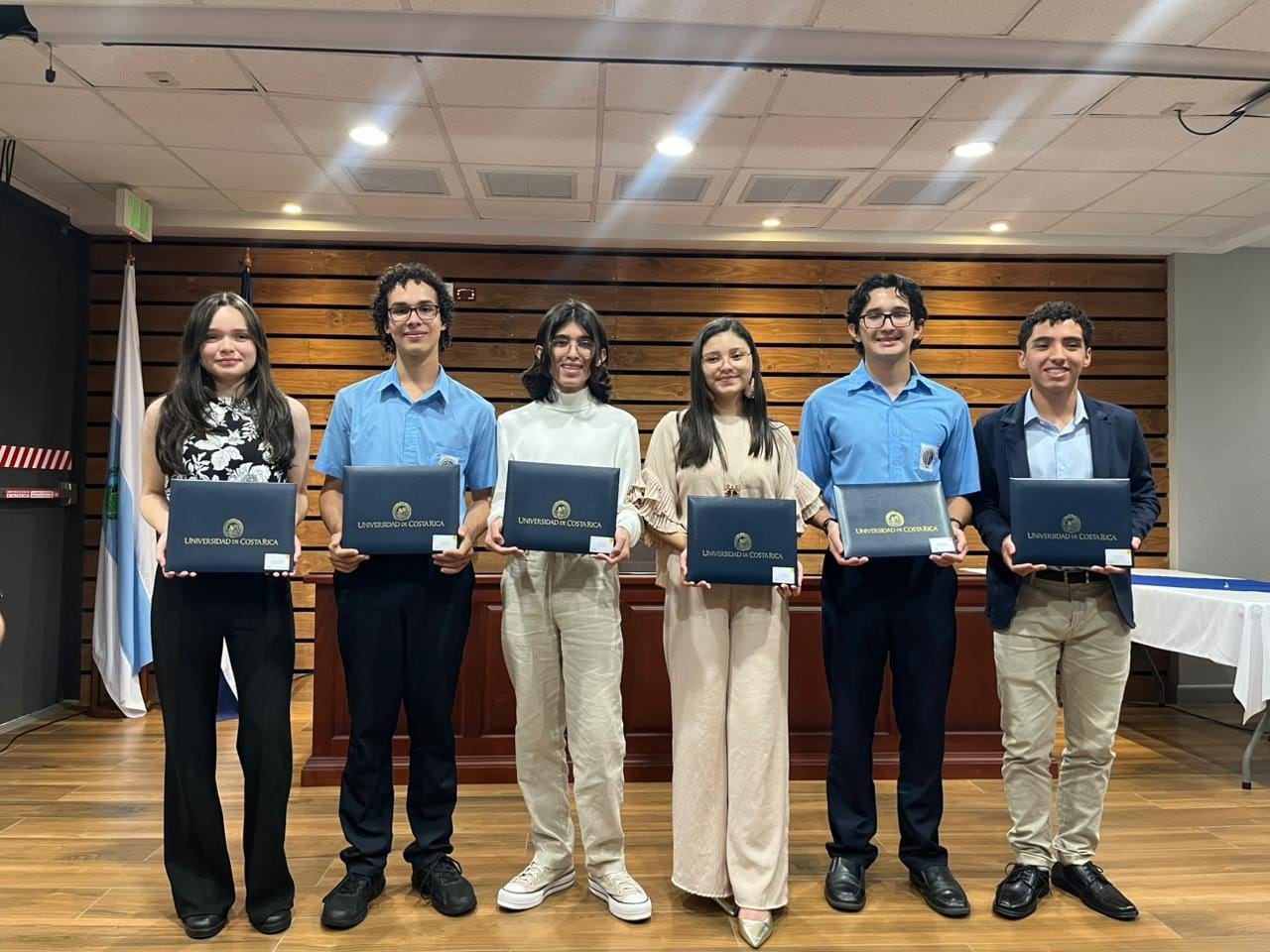 Seis estudiantes de este colegio público se colocaron en el top 20 de las mejores notas de admisión de la UCR.