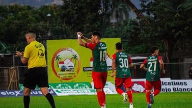 Guanacasteca pierde a un hijo ante su caótica situación y Puntarenas aprovecha para ganar un refuerzo