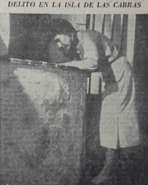 Ágata (Ana Poltronieri) se asoma en pozo donde Angelo (Guido Sáenz)
encontrará la muerte.