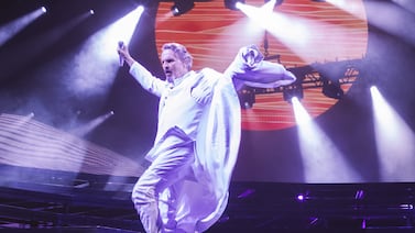 Crítica de música: Miguel Bosé volvió a ser majestuoso