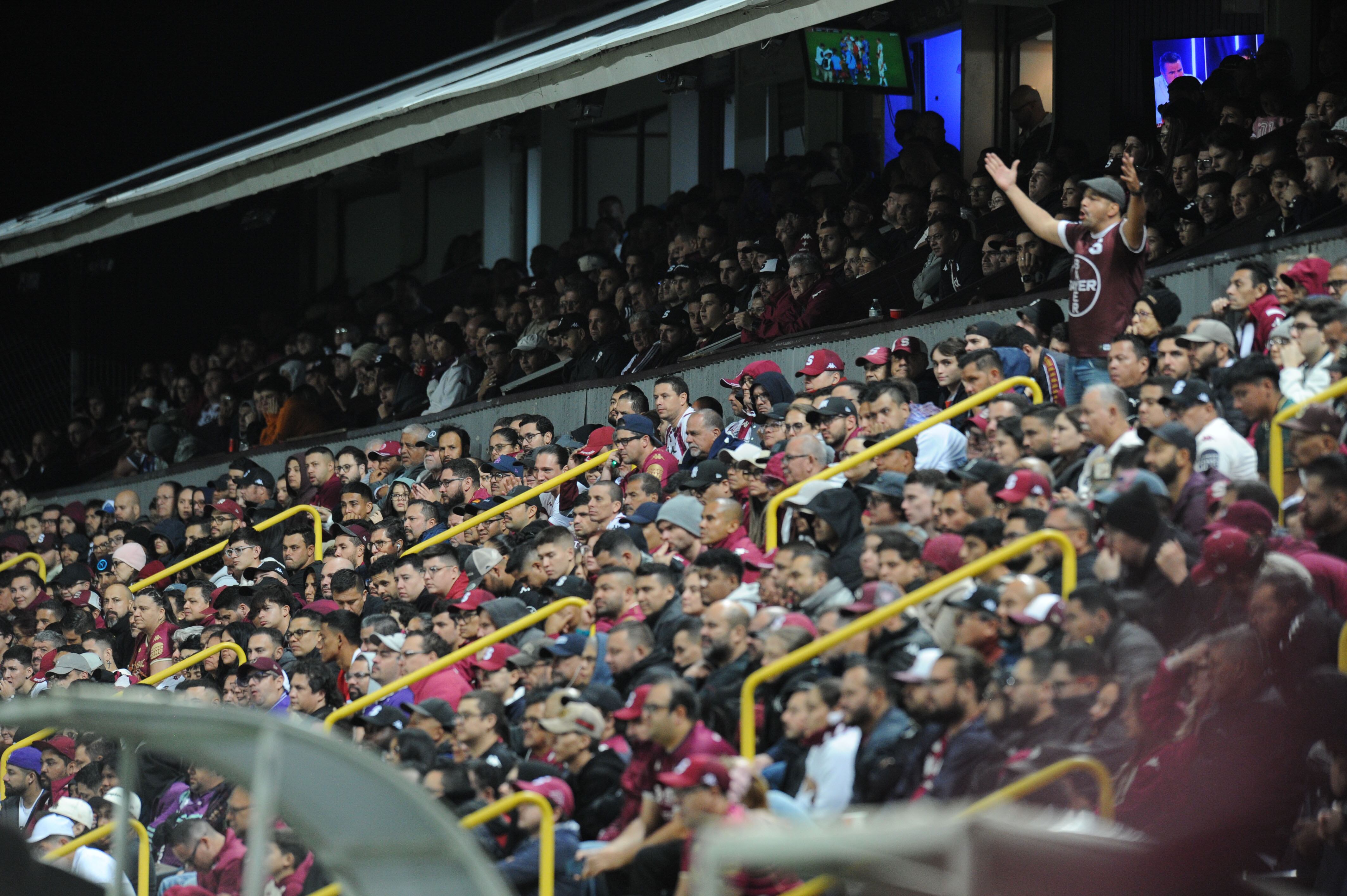 Deportivo Saprissa y el Fútbol Club Motagua.