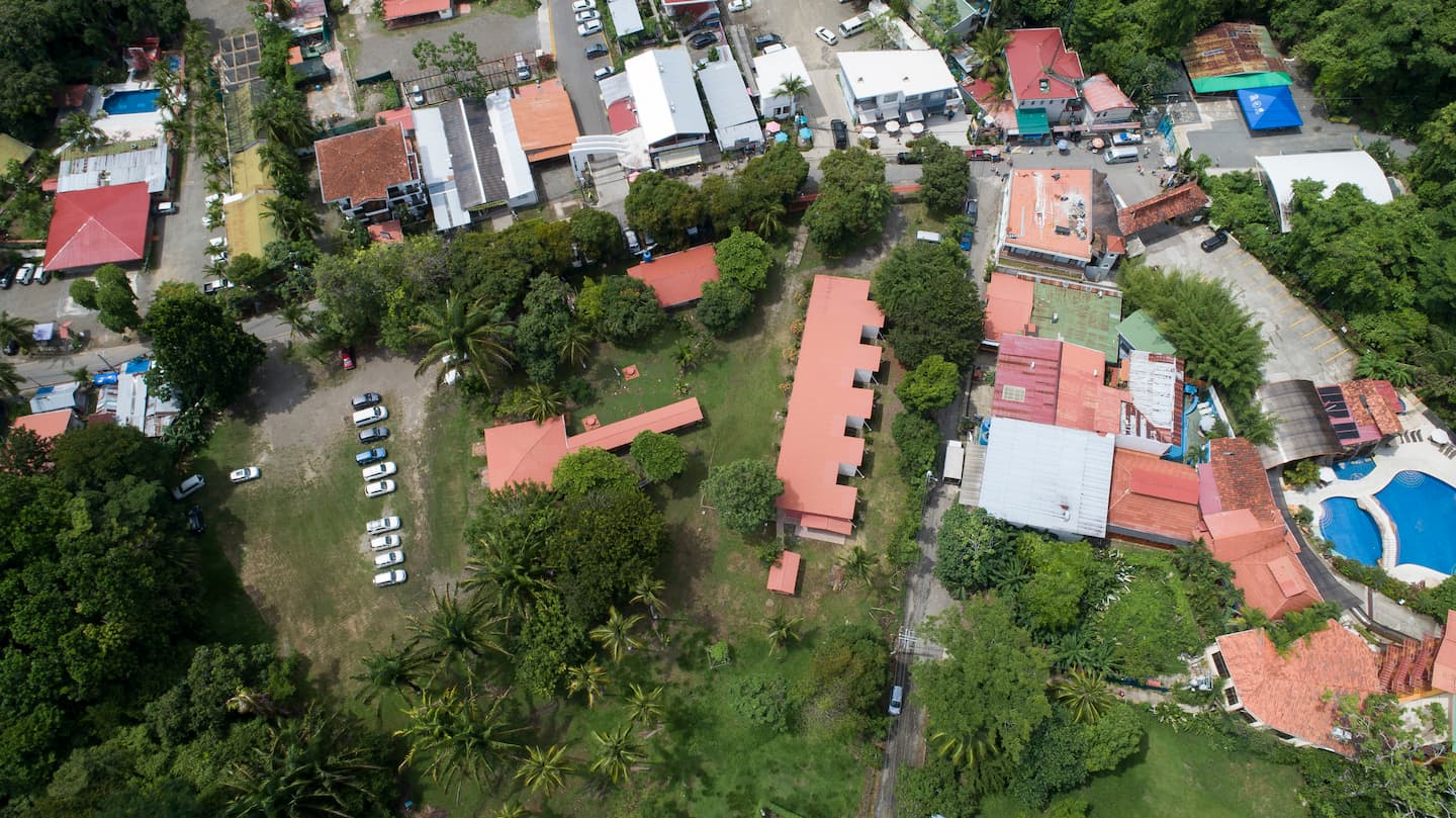31/05/2019. Quepos, Puntarenas, Costa Rica. En Playa Espadilla, en Quepos, esta bajo revisión el uso restringido de propiedades en zona marítimo terrestre una de estas propiedades es de ANEP. Fotografía: Alejandro Gamboa Madrigal