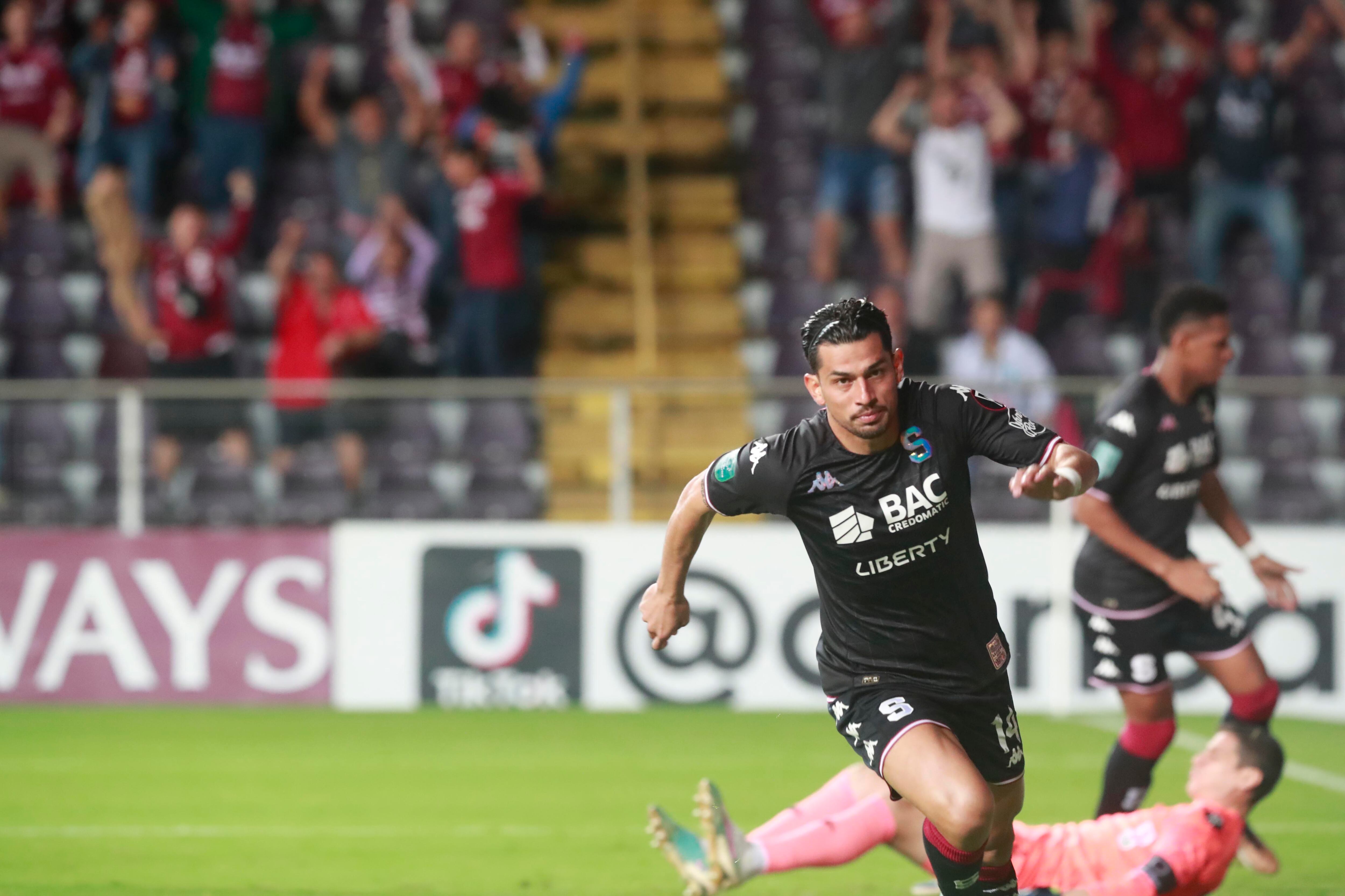 01/11/2023 Estadio Ricardo Saprissa, Tibás. El Deportivo Saprissa recibió al Motagua, de Honduras, en partido de vuelta por repechaje de la Copa Centroamericana de CONCACAF.
