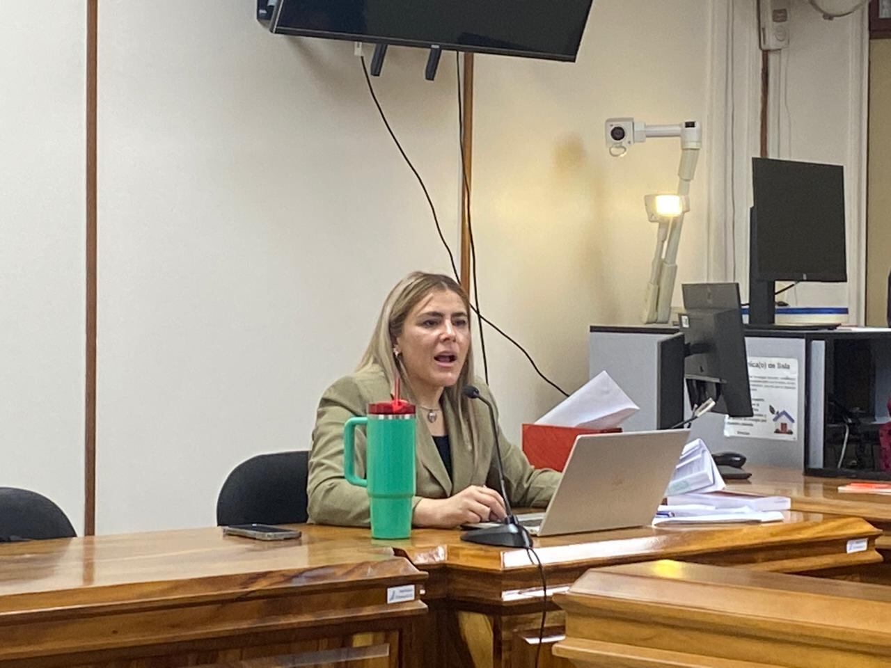 Intervención de la fiscala Lisa Pereira Rodríguez, durante las conclusiones en el juicio contra Yendry Quirós, activista chavista, por amenazas contra Ariel Robles.