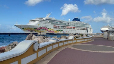 Dice adiós el crucero que cautivó a muchos costarricenses