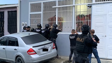 Caen cuatro sujetos por ofrecer propiedades ajenas en Limón: mismo lote se vendió a 20 personas