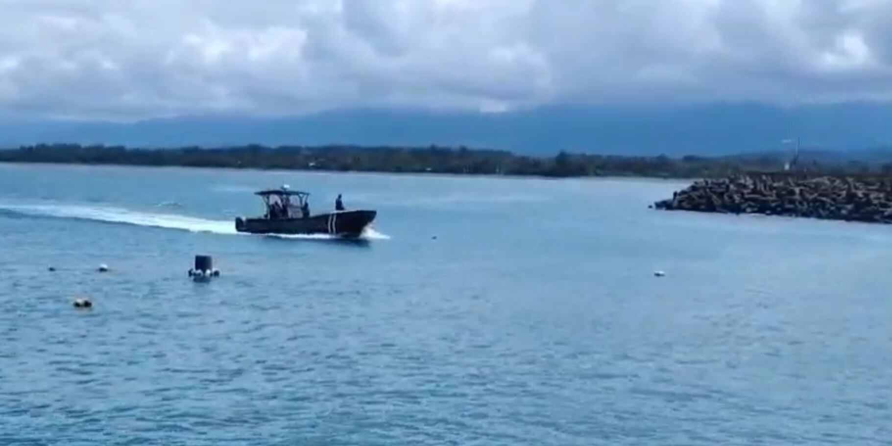 Búsqueda por mar del cuerpo de un desaparecido.