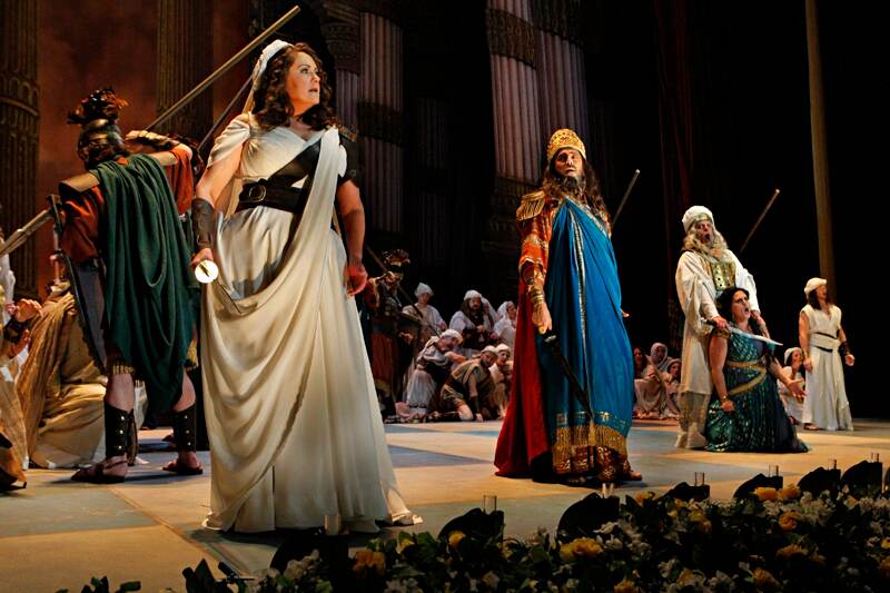 Representación de Nabucco ofrecida por la Ópera de Minnesota (Estados Uidos) en el año 2013.