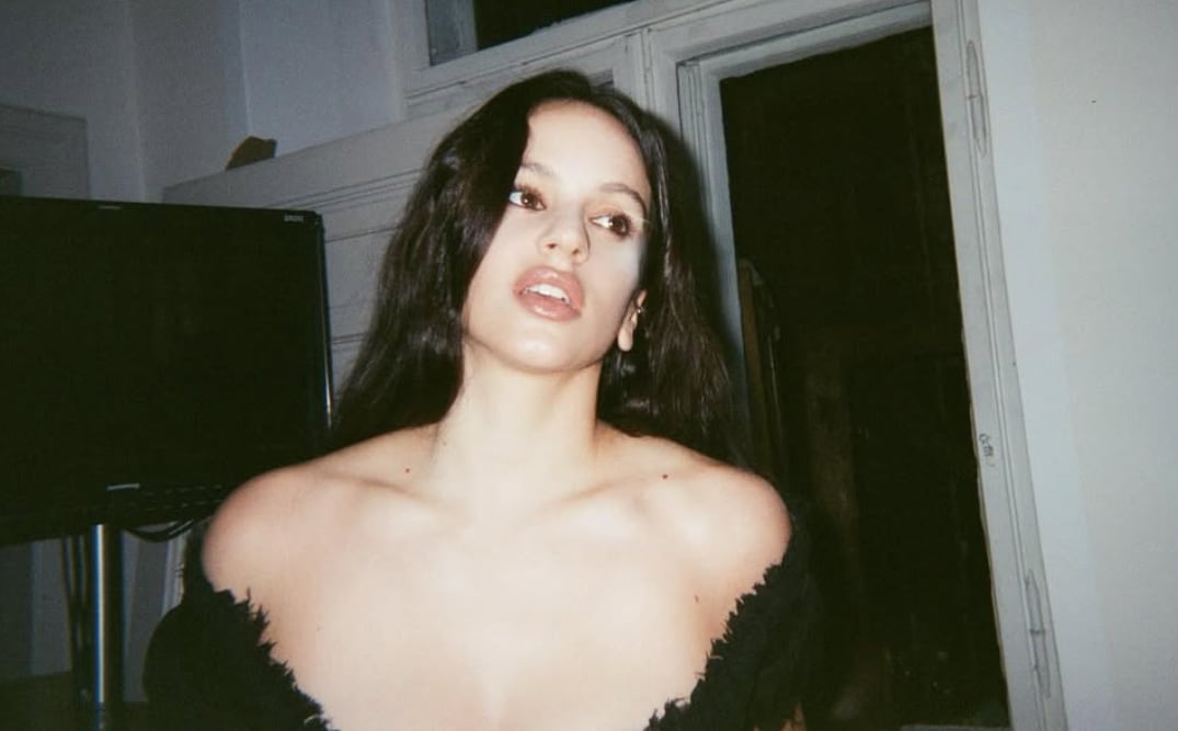 Rosalía habló de su celibato voluntario y confirmó su vínculo amoroso con Hunter Schafer, que mantuvo fuera del ojo público durante cinco años.