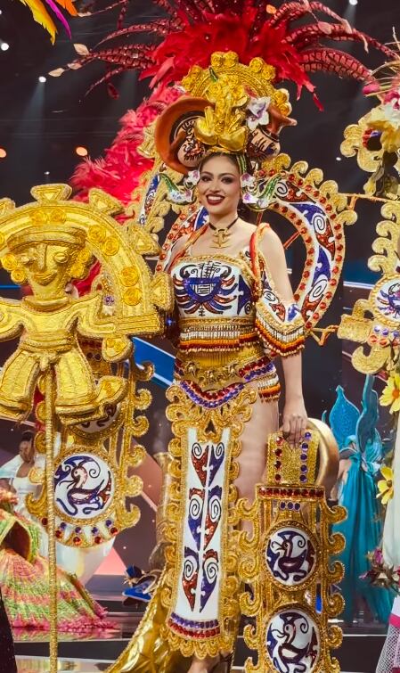 Mirna Caballini, de Panamá destacó con patrones que evocan la cerámica y el arte precolombino.