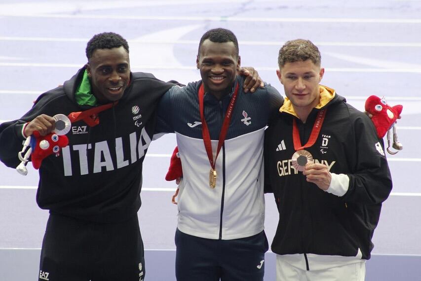 Sherman Guity recibió lleno de euforia medalla de oro en París