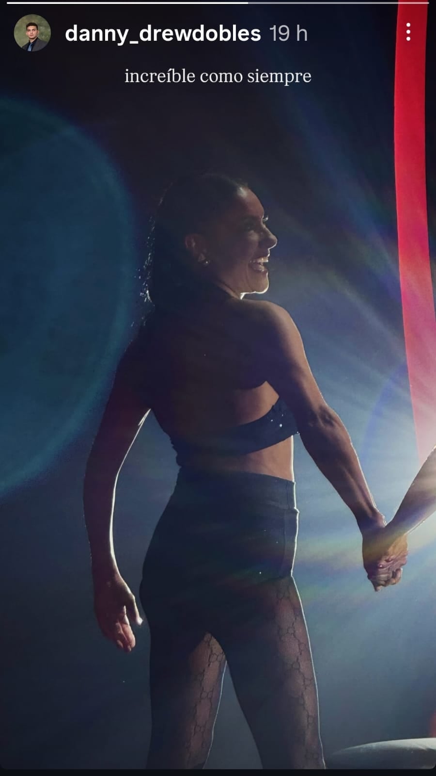 Nancy Dobles Mira quién baila