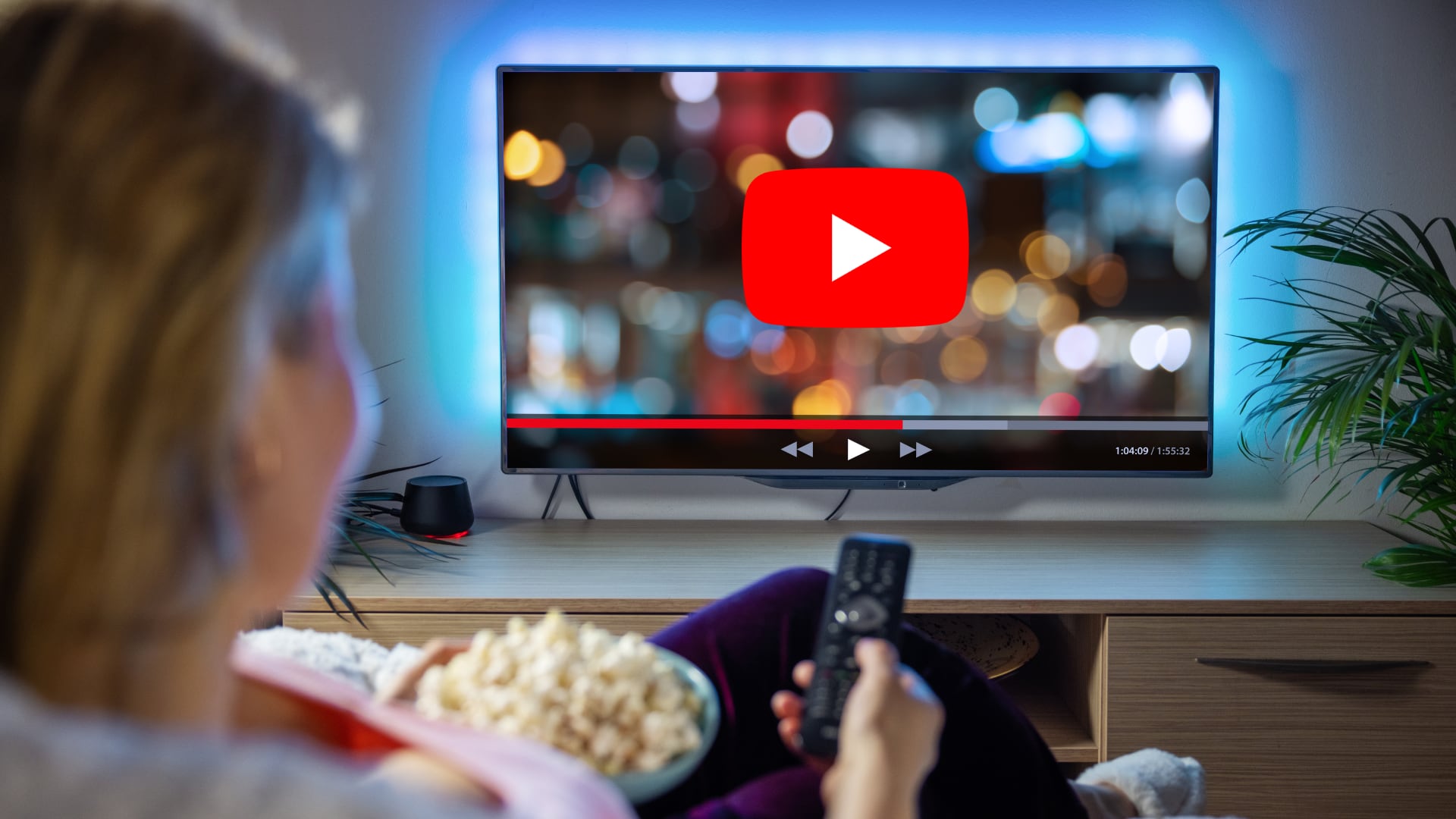 Usuarios de YouTube en televisores deberán ver anuncios completos de hasta 30 segundos si usan la versión gratuita del servicio.