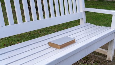 Aprender a soltar: los libros, los recuerdos y el viaje de la vida