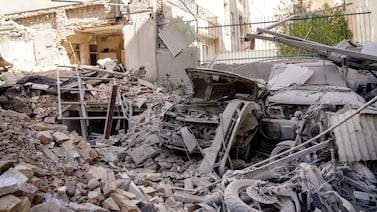 Trump dice que la guerra en Irán está ‘prácticamente terminada’: Precios del petróleo bajan tras pico sobre los $100