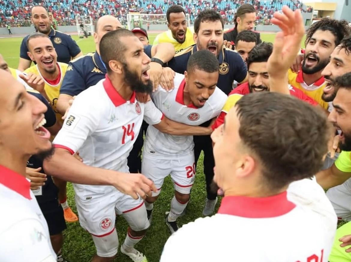 Jugadores de Túnez festejan la clasificación al Mundial 2026 de Norteamérica.