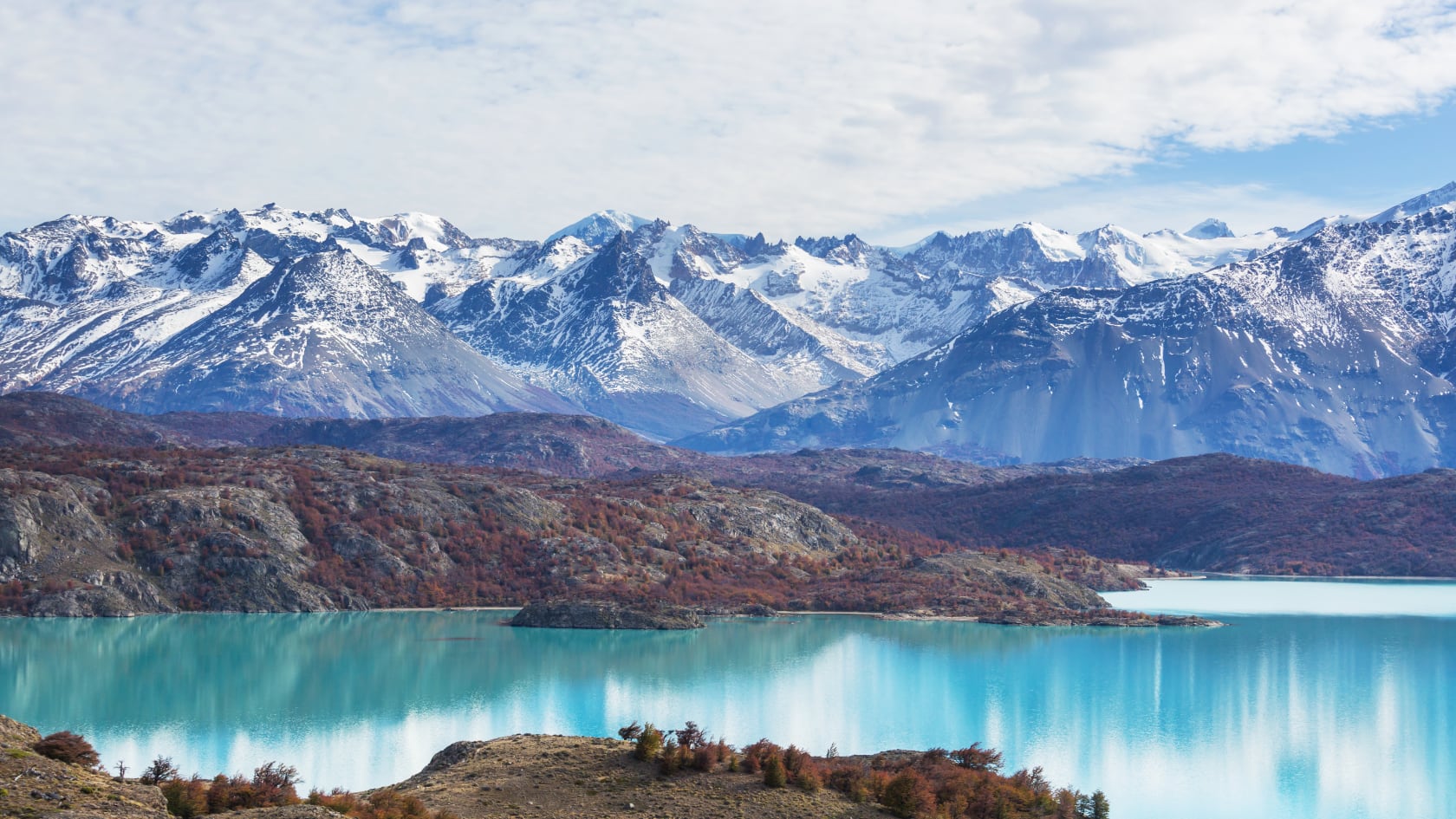 La cosecha de trigo y avena más austral del mundo avanza cerca del glaciar Perito Moreno con rindes altos y un fuerte impacto productivo en Santa Cruz.