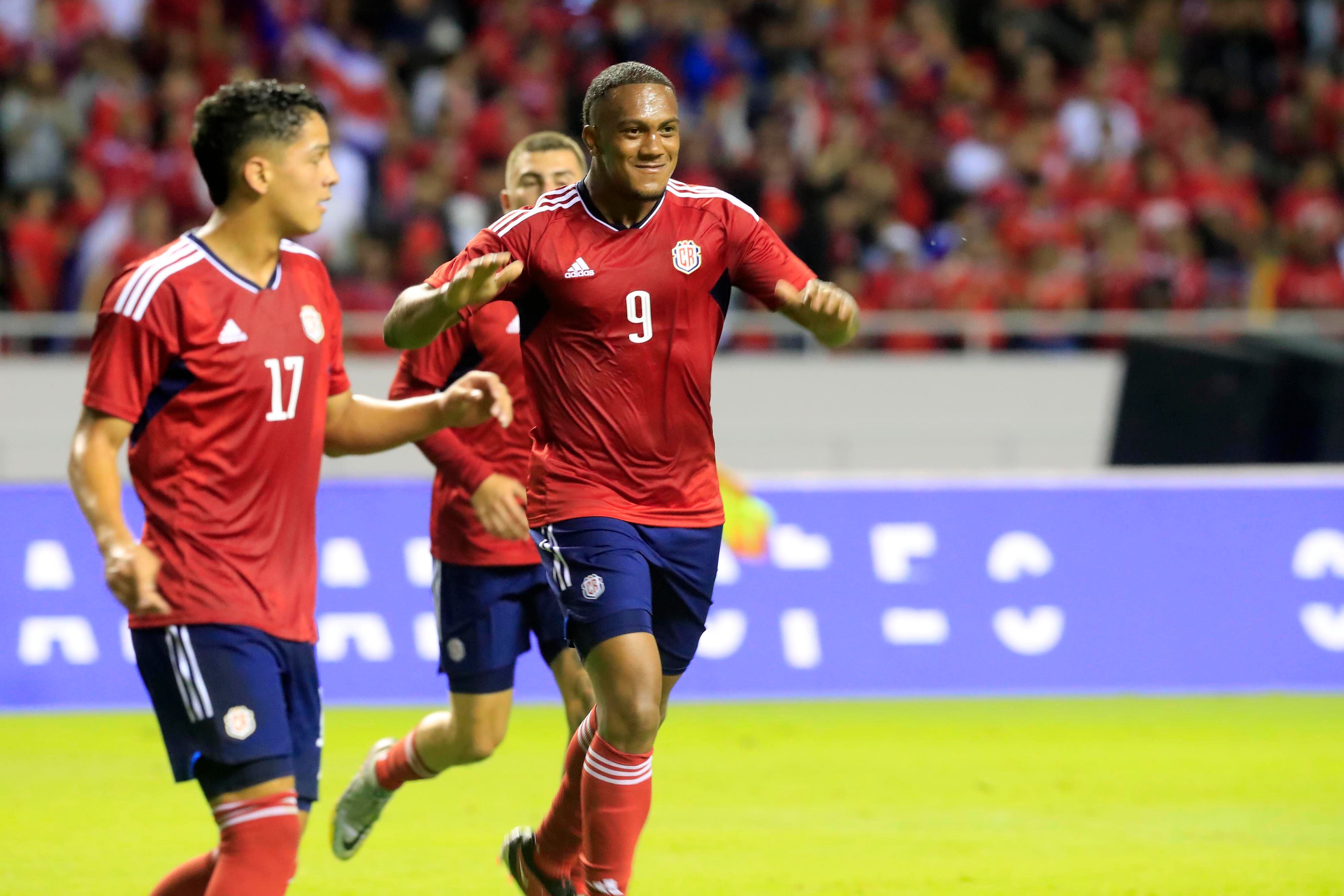02/02/2024 Estadio Nacional, La Sabana. La Selección Nacional de Costa Rica recibió a su similar de El Salvaldor, en partido amistoso o de fogueo previo al importantísimo juego de La Sele, del próximo mes frente a Honduras, donde se jugará la clasificación a la Copa América. Foto: Rafael Pacheco Granados
