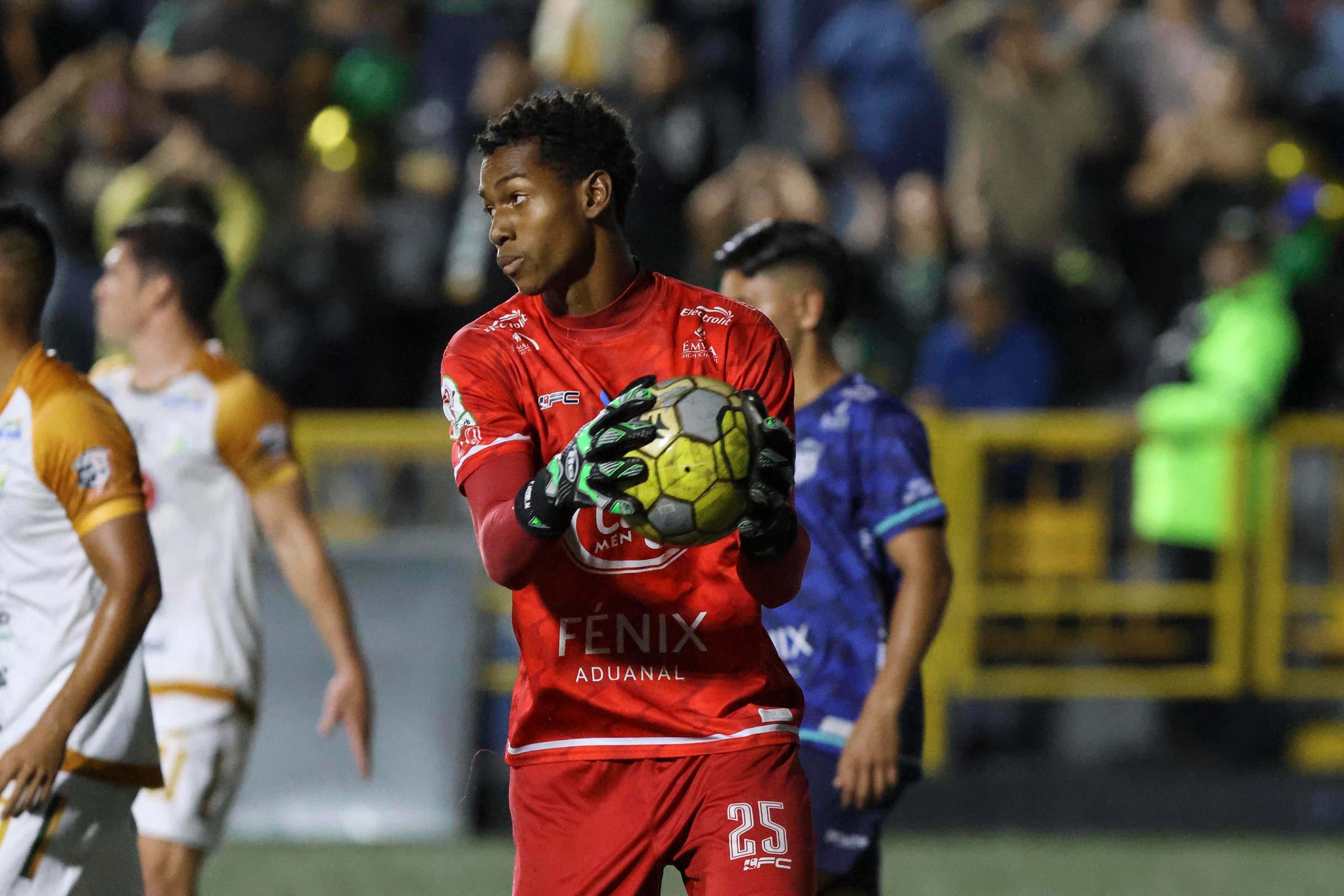 Consultants vs Inter San Carlos