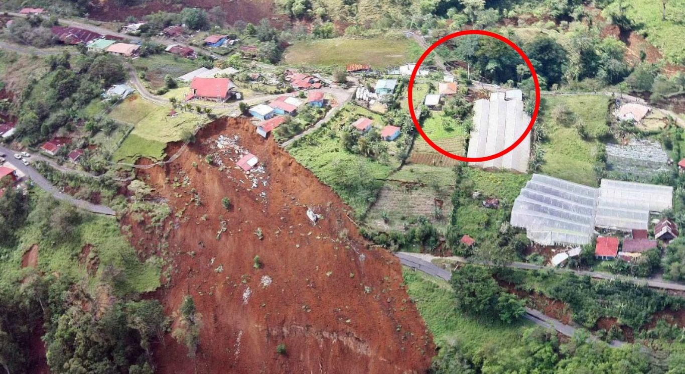 Fotografías capturadas en 2009, luego del terremoto de 6,2 grados que estremeció a la comunidad de Cinchona de Alajuela.